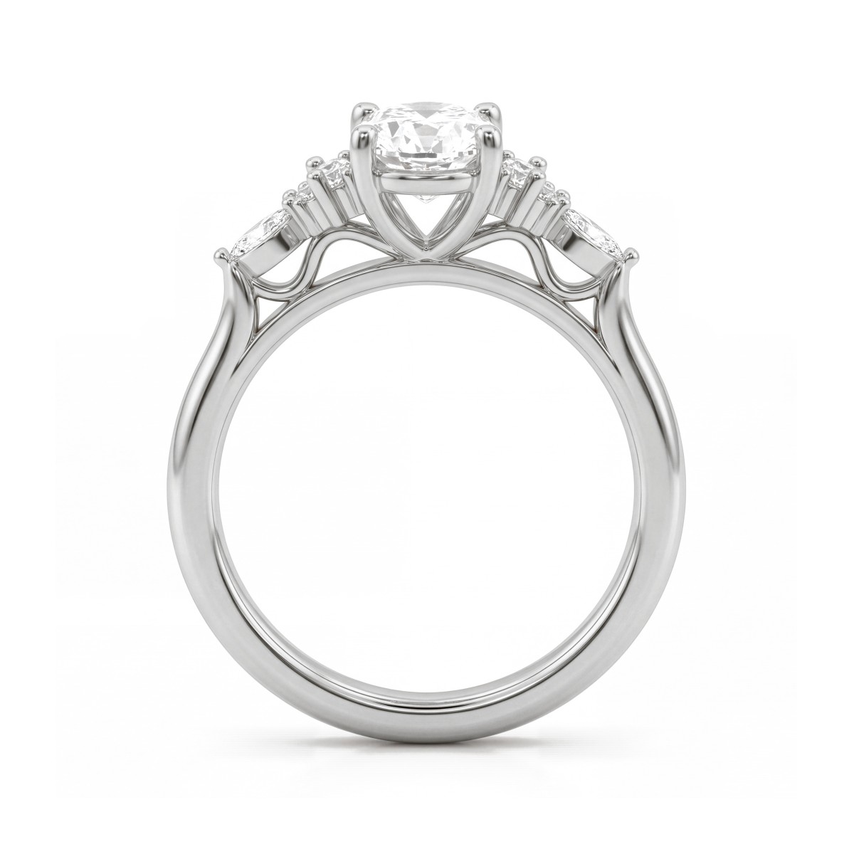 Ondine - Anillo de moissanita oval con racimos de piedras de talla marquesa en los hombros