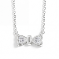 Pairle - Collar con dos moissanitas talla corazón y barra central engastada en pavé