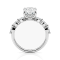 Luminaire - Anillo de moissanita de talla radiant con piedras laterales de talla marquesa y halo oculto