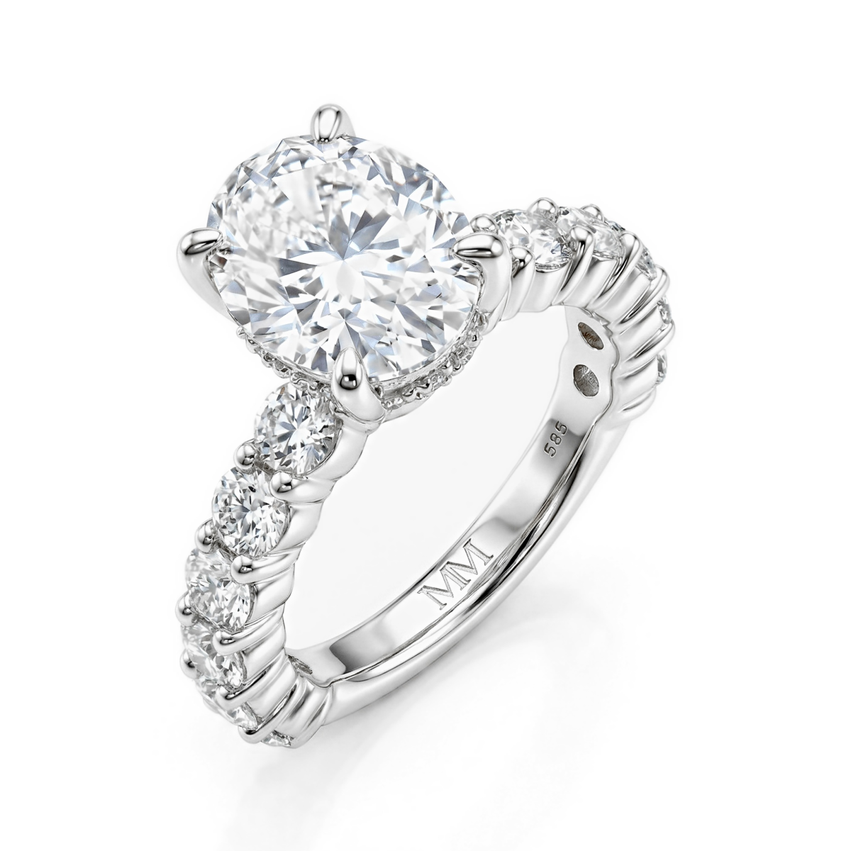 Majestica - Anillo de Moissanita de Talla Oval Con Piedras Laterales