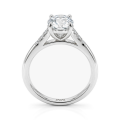 Mirage - Anillo de compromiso de moissanita de talla oval con piedras laterales en pavé