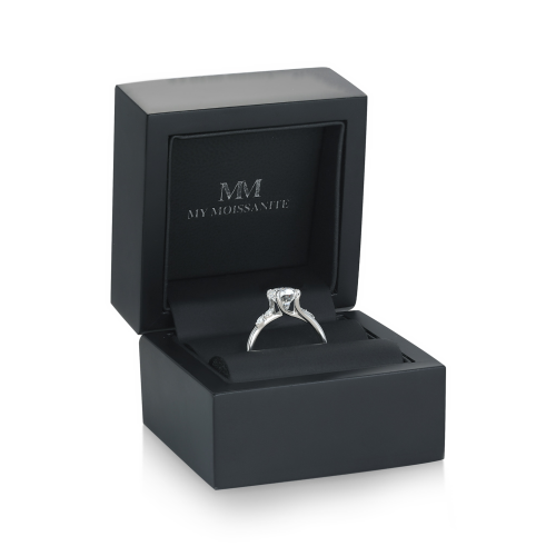Anillos de plata 925 con moissanita