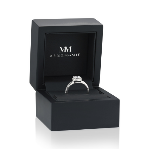 Anillos de platino con moissanita