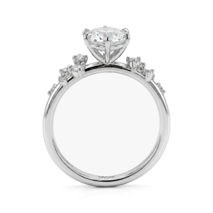 Aurora - anillo de moissanita con piedras laterales de estilo minimalista