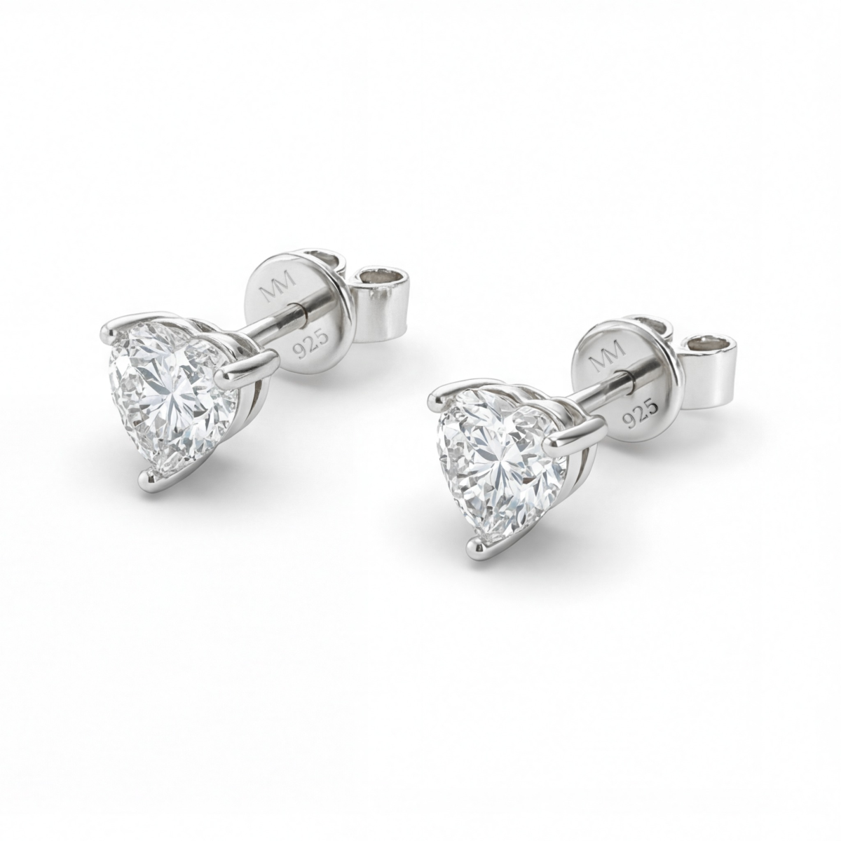Allure - Pendientes de moissanita talla corazón