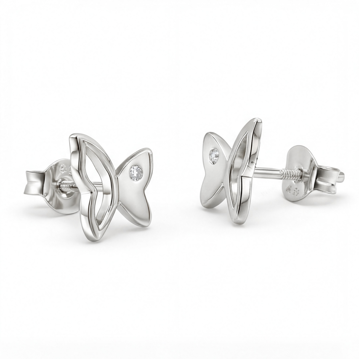 Butterfly Beauty - Pendientes de botón de moissanita