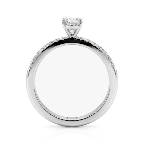 Nina - anillo de moissanita de talla oval con piedras laterales en pavé