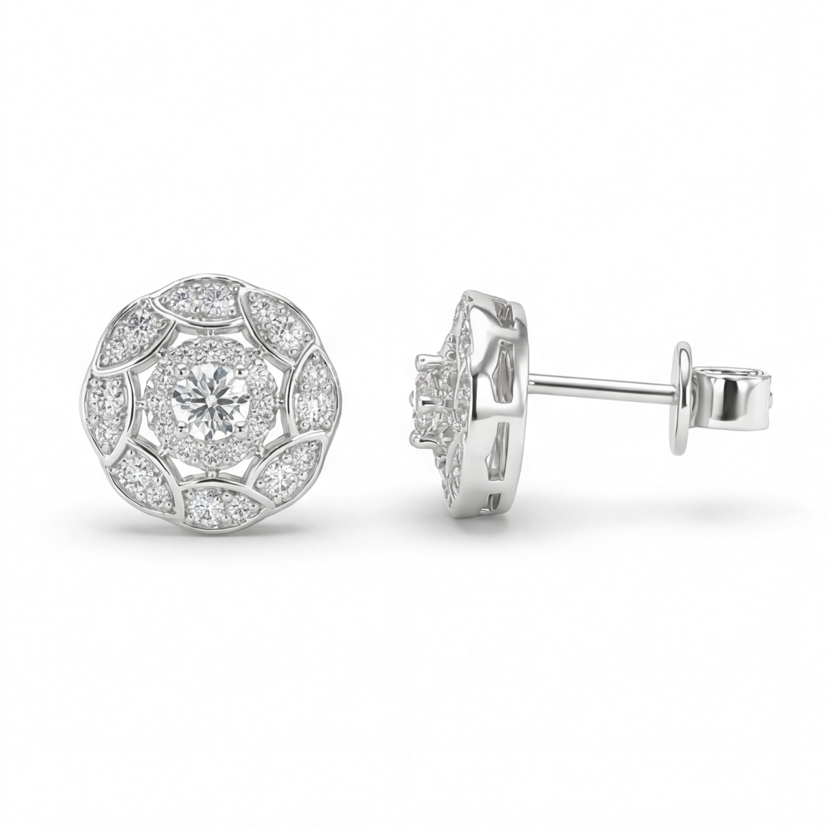 Double Halo - Pendientes de botón de moissanita con engaste con halo