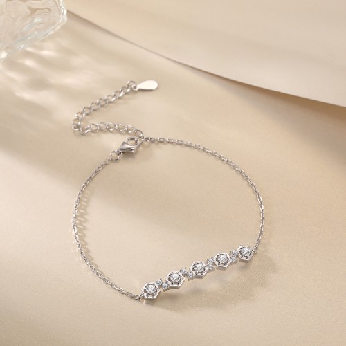 Octet - Pulsera de moissanita con bisel hexagonal y cadena ajustable
