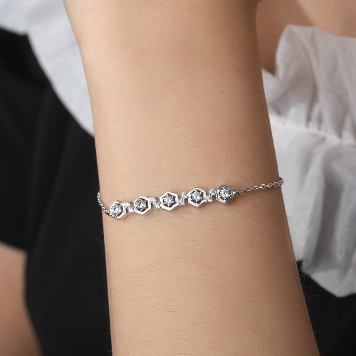Octet - Pulsera de moissanita con bisel hexagonal y cadena ajustable