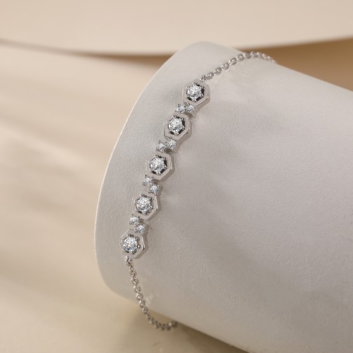 Octet - Pulsera de moissanita con bisel hexagonal y cadena ajustable