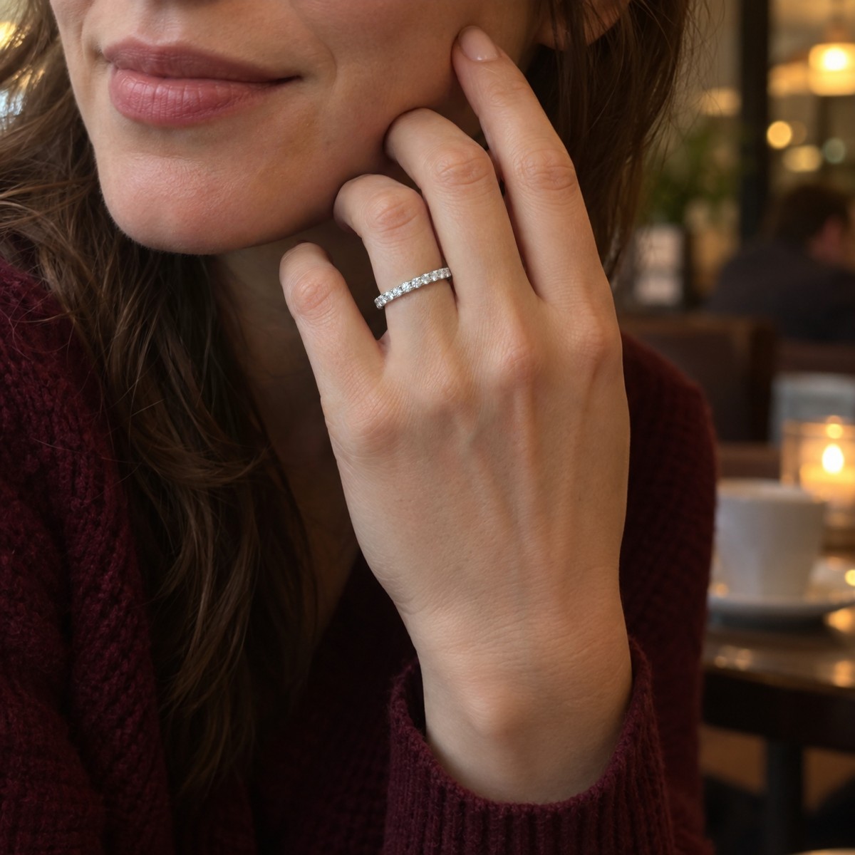 Evertina - Anillo eternity de moissanita